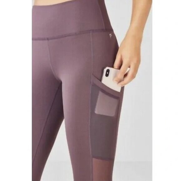 Fabletics LARGE Burgundy Mila High Waisted Pocket Capri Leggings Mesh Shadow NEW - Picture 5 of 11